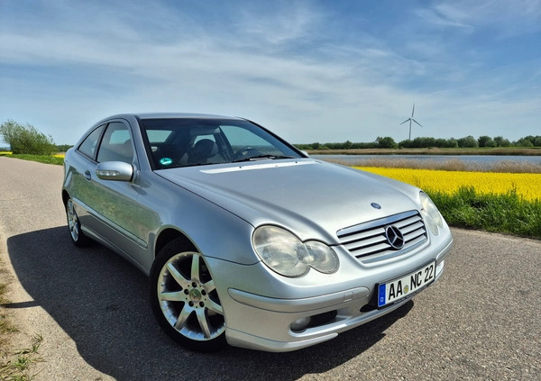 Mercedes-Benz Klasa C cena 12900 przebieg: 261500, rok produkcji 2003 z Kolbuszowa małe 254